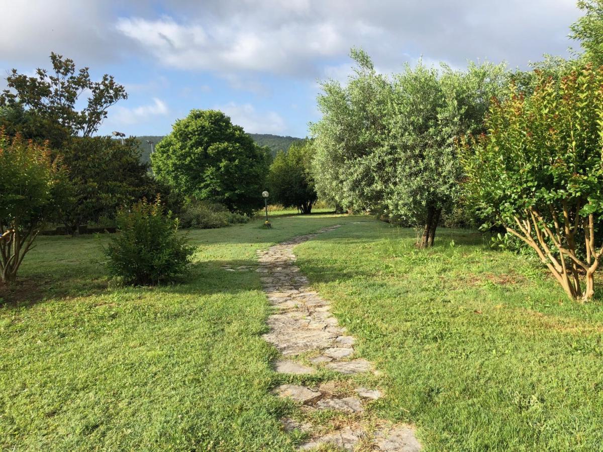 Agriturismo Santa Lorica ساسيتا المظهر الخارجي الصورة