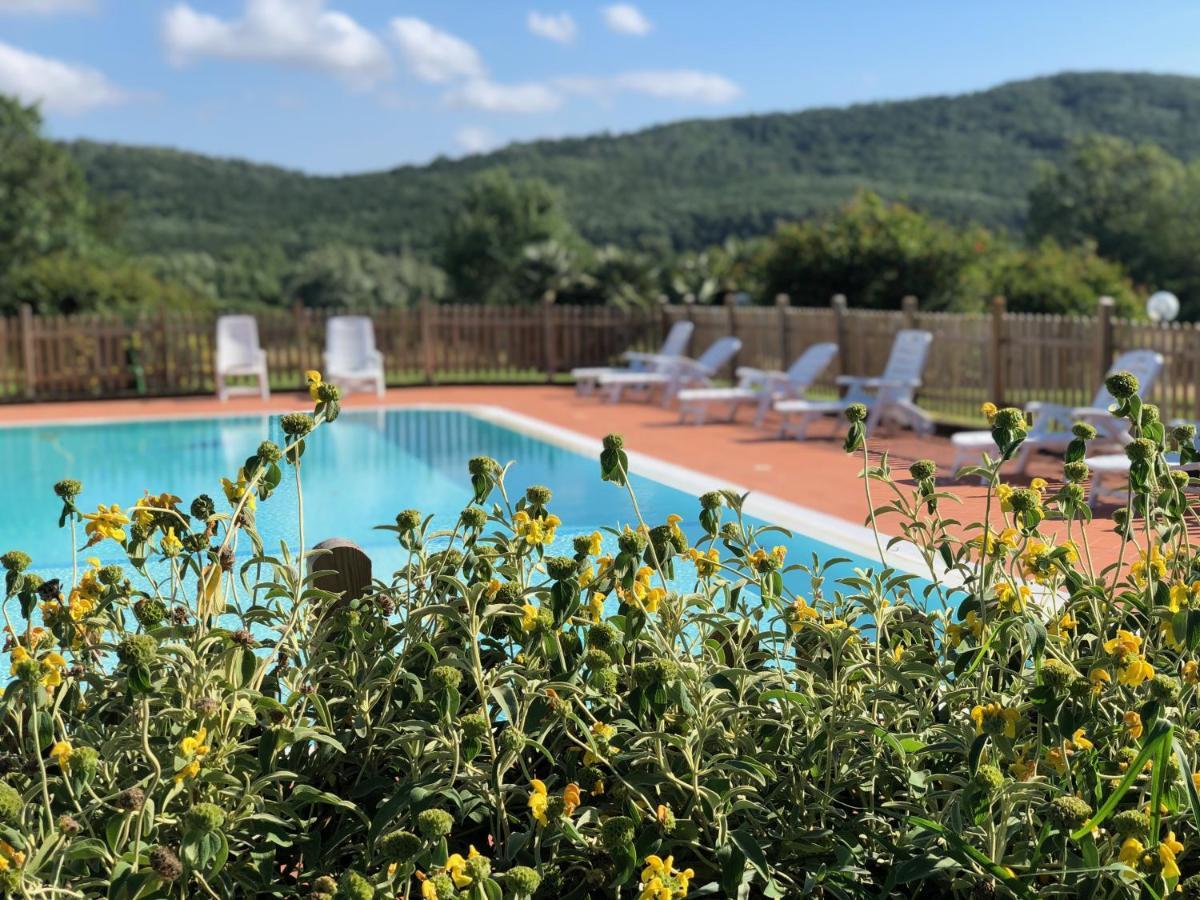 Agriturismo Santa Lorica ساسيتا المظهر الخارجي الصورة